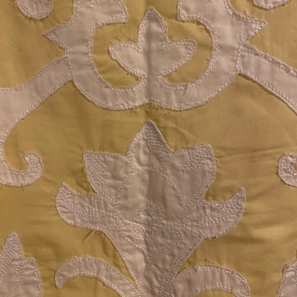 Boden yellow appliquéd skirt 12R, good used condition - Picture 3 of 6